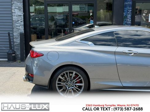 Used 2017 INFINITI Q60 Red Sport 400 AWD/4WD image 13