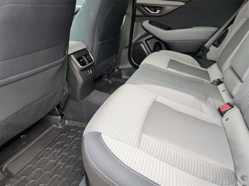New 2025 Subaru Outback Premium image 18
