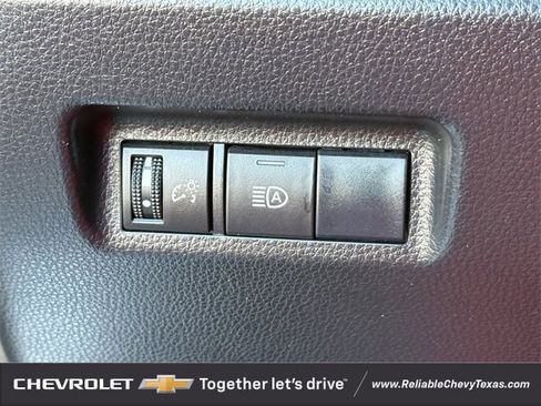 Used 2019 Toyota RAV4 LE image 24