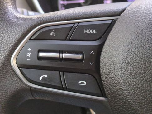 Used 2020 Hyundai Santa Fe SE image 24