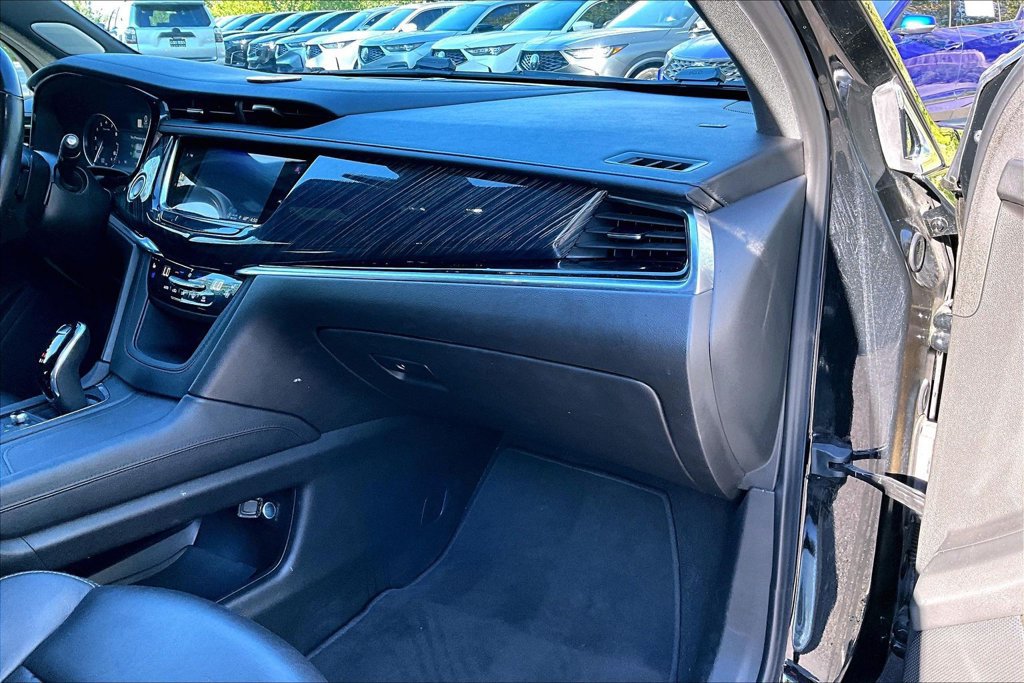 Used 2023 Cadillac XT6 Premium Luxury AWD/4WD image 19