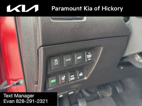 Used 2015 Nissan Rogue SL w/ SL Premium Package image 17