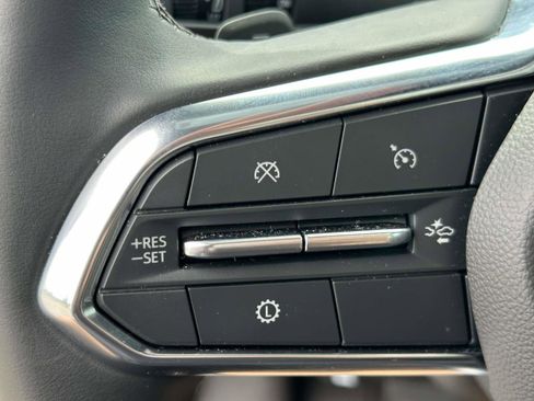 Used 2025 Chevrolet Tahoe Z71 w/ Comfort Package image 22