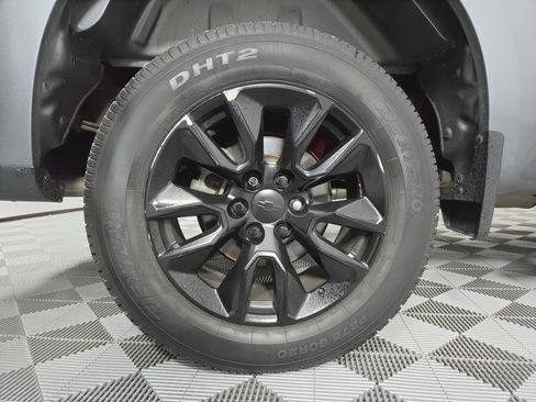 Used 2020 Chevrolet Silverado 1500 LT w/ All-Star Edition AWD/4WD image 11