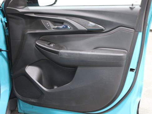 Used 2022 Chevrolet TrailBlazer RS image 27