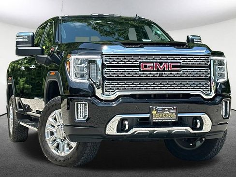 Used 2021 GMC Sierra 2500 Denali w/ Denali Ultimate Package AWD/4WD image 2