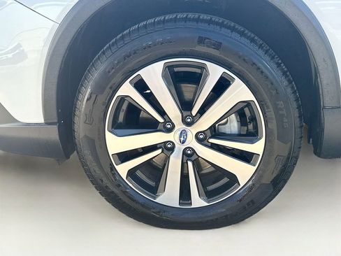 Used 2019 Subaru Outback 3.6R Limited image 43