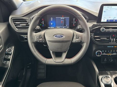 Used 2025 Ford Escape ST-Line image 13