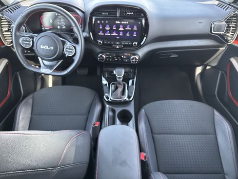 Used 2025 Kia Soul GT-Line image 38