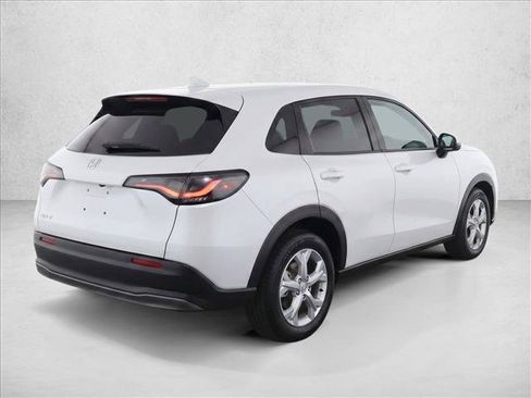 Used 2024 Honda HR-V LX image 7