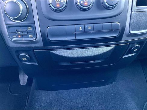 Used 2019 RAM 1500 Express image 33