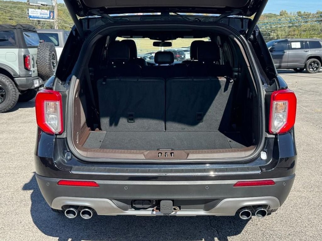 Used 2023 Ford Explorer King Ranch AWD/4WD image 5