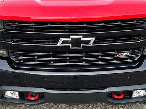 Used 2019 Chevrolet Silverado 1500 LT Trail Boss image 31