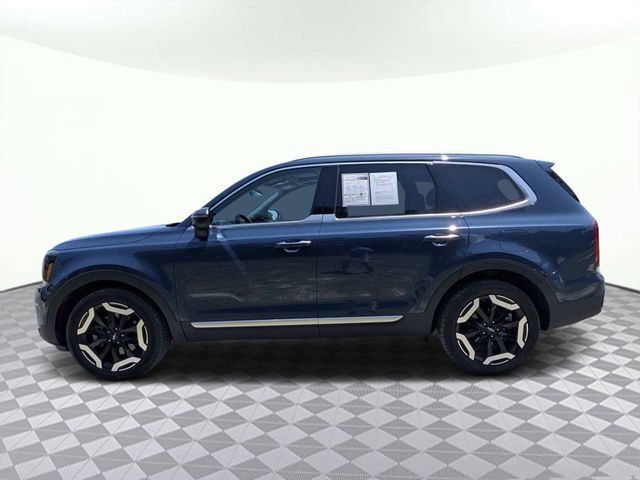 Used 2025 Kia Telluride S FWD image 7