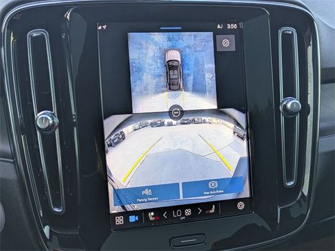 Certified 2024 Volvo C40 P8 Recharge Ultimate w/ Protection Package Premier image 21