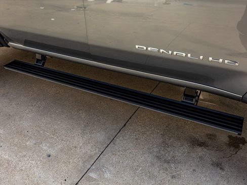 Used 2026 GMC Sierra 2500 Denali Ultimate AWD/4WD image 13