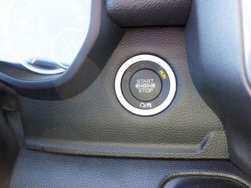 Certified 2023 RAM 1500 Laramie image 34