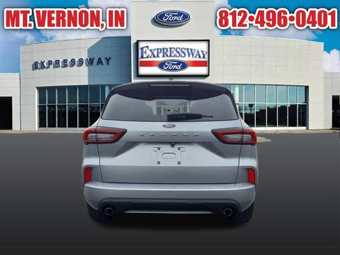 Used 2024 Ford Escape ST-Line w/ Cold Weather Package image 8