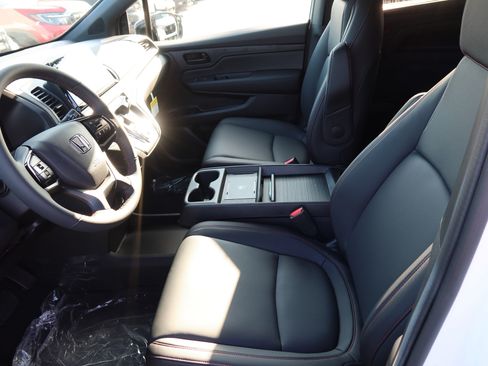 New 2026 Honda Odyssey Sport-L image 10