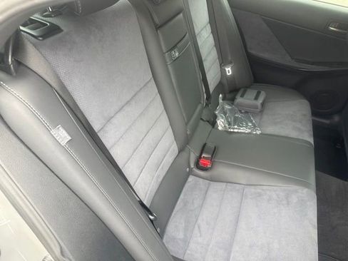 Used 2022 Lexus IS 500 w/ Accessory Package RWD image 18