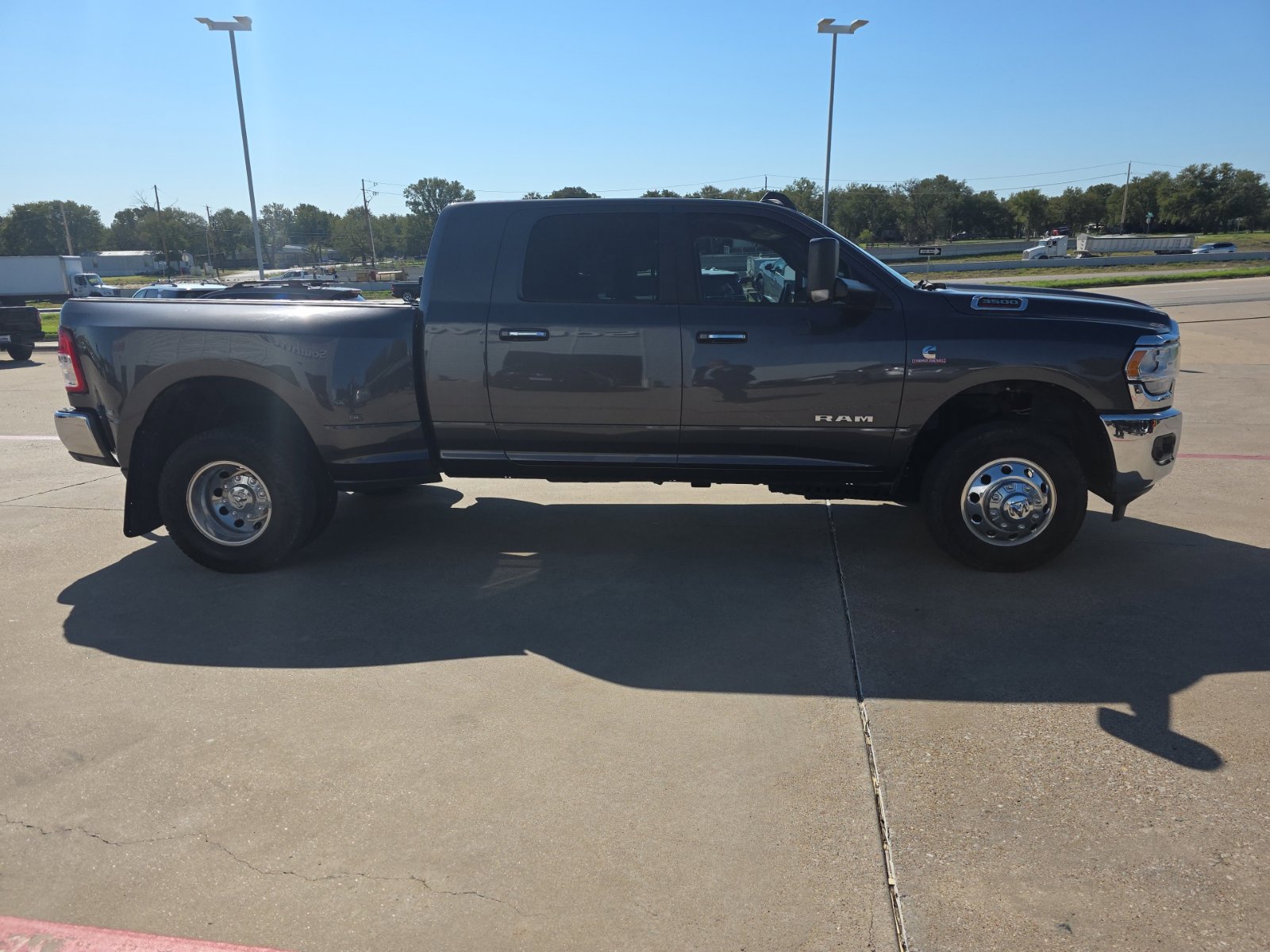 Used 2019 RAM 3500 Big Horn AWD/4WD image 5