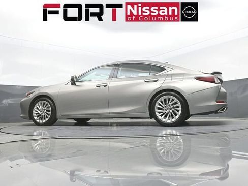 Used 2020 Lexus ES 350 w/ Accessory Package FWD image 34