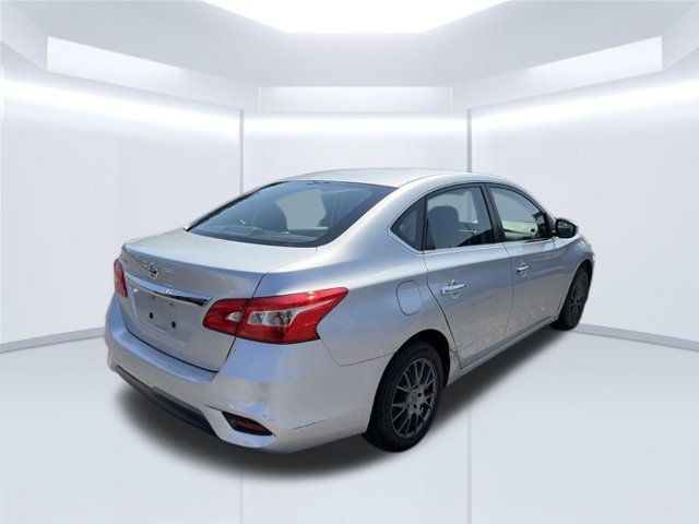 Used 2016 Nissan Sentra S FWD image 6