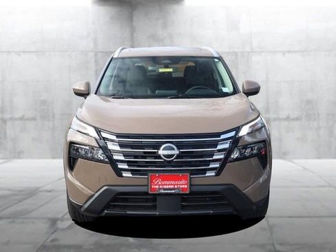 Certified 2025 Nissan Rogue SV w/ SV Premium Package image 4