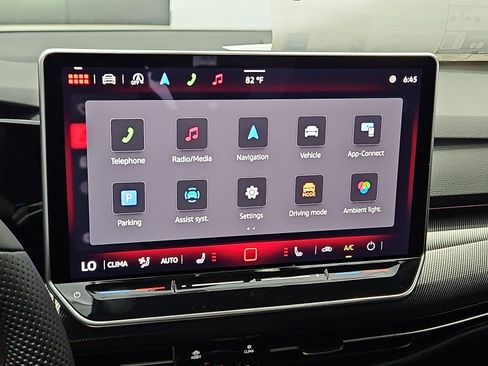 New 2026 Volkswagen GTI SE FWD image 20