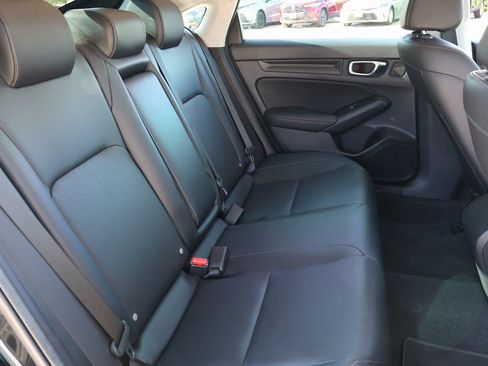 Used 2023 Honda Civic EX-L image 32