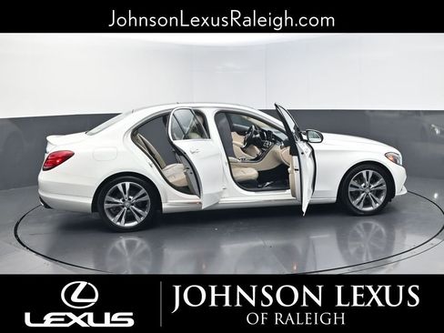 Used 2015 Mercedes-Benz C 300 Sedan image 33