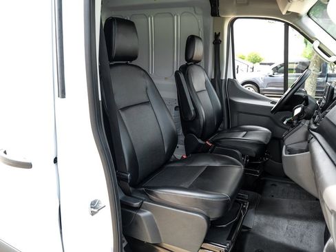 Used 2025 Ford Transit 350 148 High Roof Extended RWD image 32
