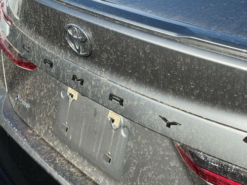 Used 2025 Toyota Camry SE FWD image 13