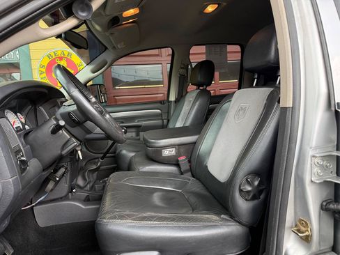 Used 2005 Dodge Ram 2500 Truck SLT AWD/4WD image 14