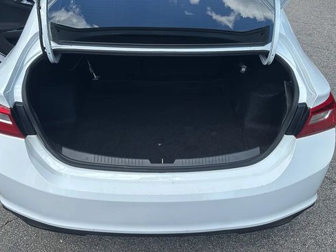 Used 2018 Chevrolet Malibu LT FWD image 20