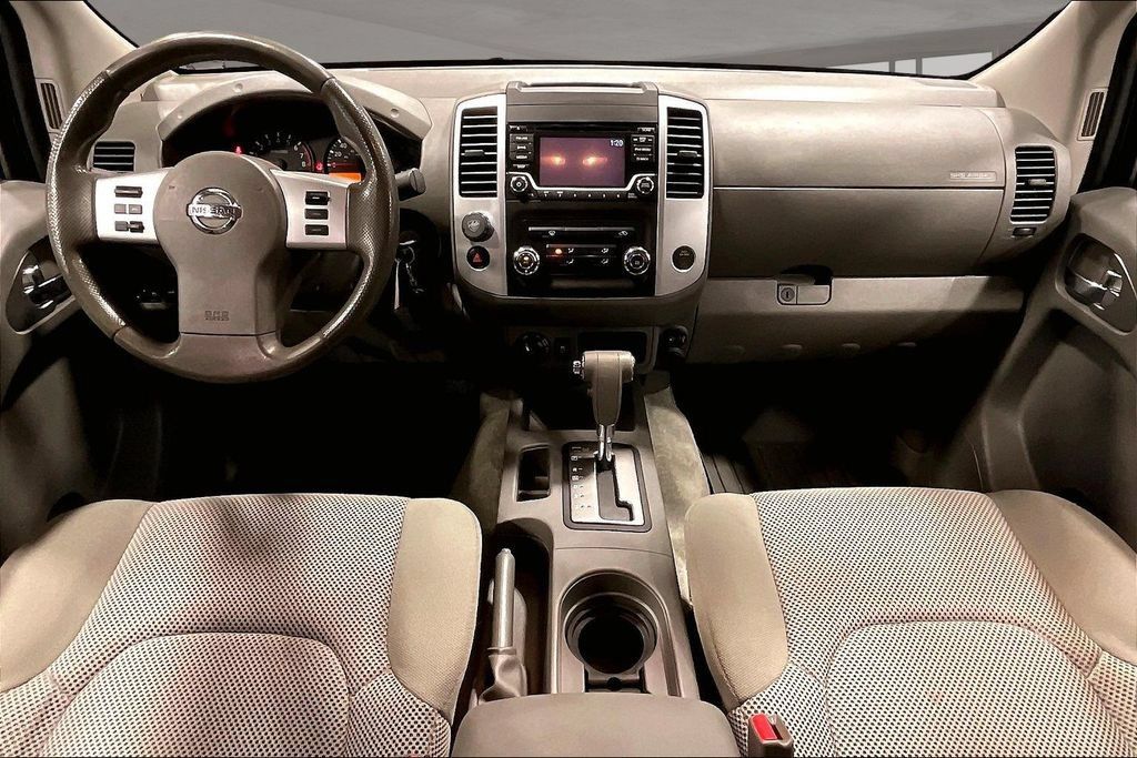 Used 2018 Nissan Frontier SV AWD/4WD image 8