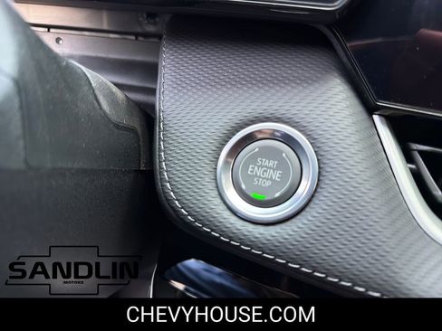 New 2026 Chevrolet Equinox LT w/ Convenience Package II image 31