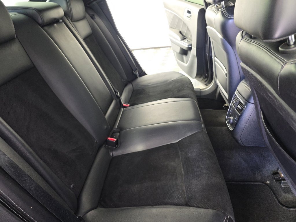 Used 2014 Dodge Charger R/T RWD image 31