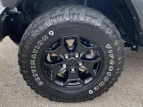 Certified 2023 Jeep Wrangler Unlimited w/ Sun & Screen Package image 12