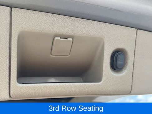 Used 2019 GMC Yukon XL SLT AWD/4WD image 9