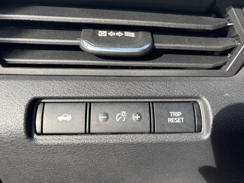 Used 2023 Nissan Altima 2.5 SV image 23