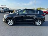 Used 2019 Kia Sportage LX image 2