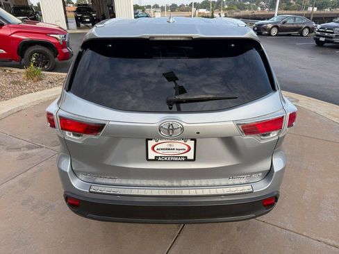 Used 2016 Toyota Highlander Limited AWD/4WD image 8