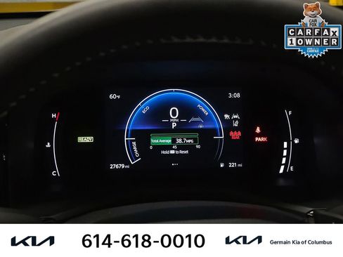 Used 2025 Toyota Camry SE w/ Multimedia Upgrade Package image 24