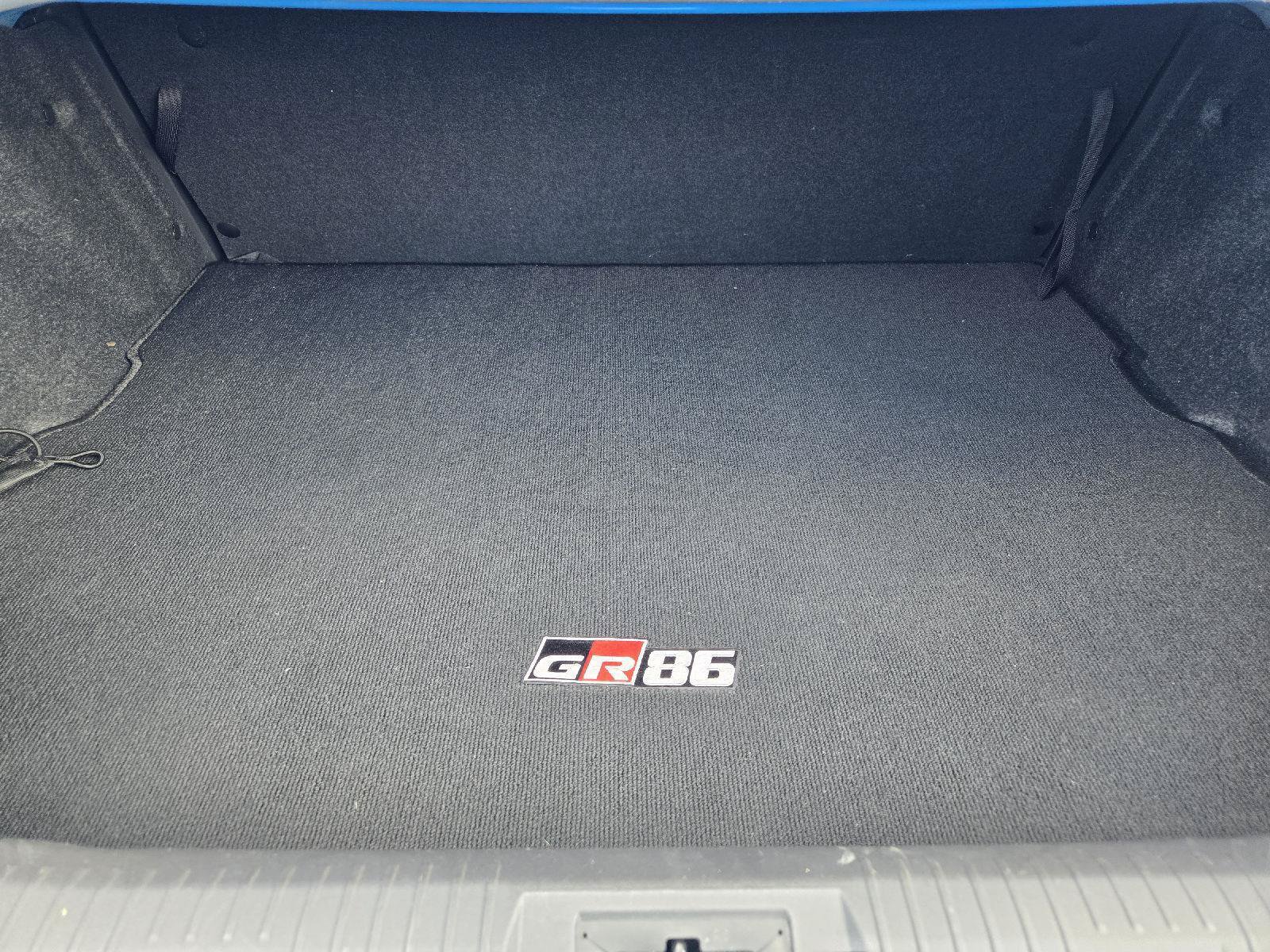 Used 2024 Toyota GR86 RWD image 31