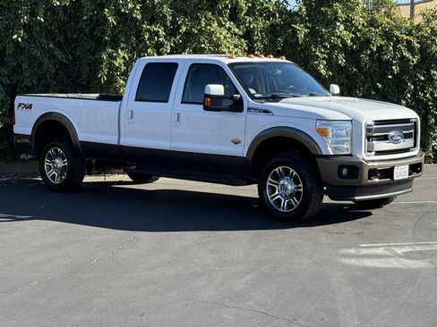 Used 2015 Ford F350 King Ranch AWD/4WD image 2