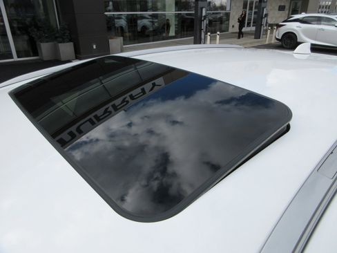 Used 2024 Lexus RX 350 w/ Technology Package image 16