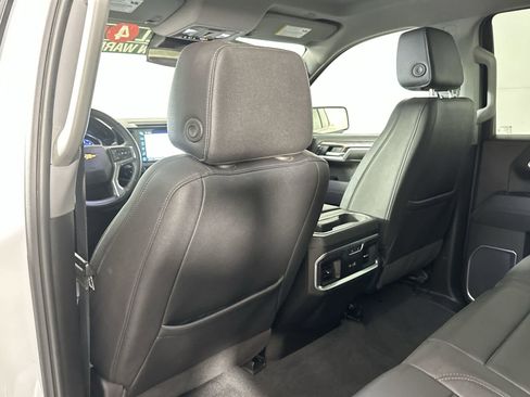 Used 2024 Chevrolet Silverado 1500 LTZ AWD/4WD image 23