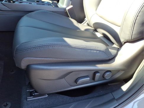 New 2026 Subaru Outback Premium image 9