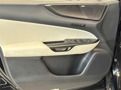 Certified 2025 Lexus NX 350 AWD w/ Luxury Package image 17